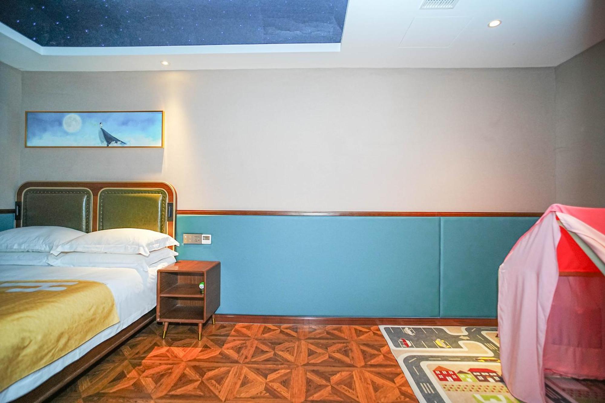 Nost Algia S Hotel In The West Lake Scenic Area-,Lingyin Temple, Leifeng Tower, Children'S Playground, Free Night Snack, Free Laundry, English Communication Well, Free Travel Advice Hangzhou Eksteriør bilde